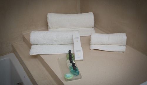 Habitación con 2 camas individuales, vistas a la montaña