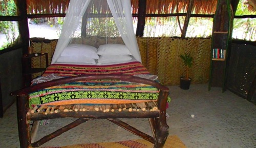 Habitación básica con 1 cama doble o 2 individuales