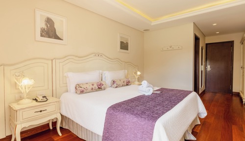 Suite Luxo com Varanda