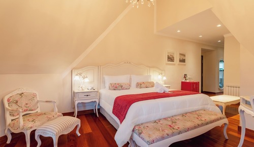 Habitación de lujo doble, 1 cama de matrimonio grande, bañera de hidromasaje