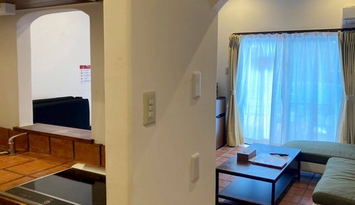 Habitación con 2 camas individuales, no fumadores (1F Pool Side Twin & Kitchen, No pets)