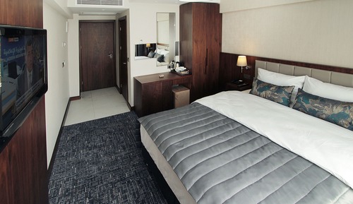 Habitación con 1 cama doble o 2 individuales