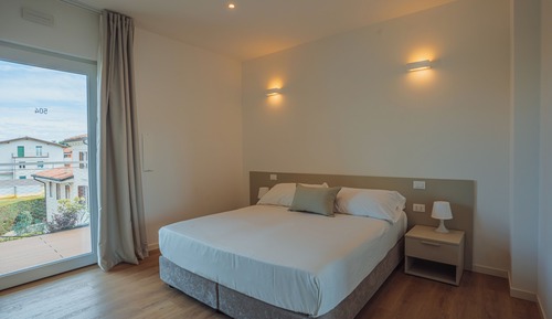 Habitación de diseño doble, 1 cama doble, baño privado