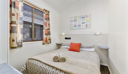 Cabaña, 2 habitaciones (Highlander, Double + Tri-bunk)