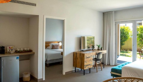 Suite familiar, vistas al jardín
