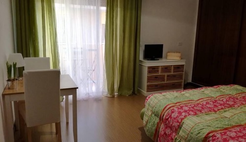 Habitación triple, baño privado