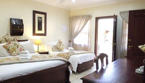Habitación familiar, varias camas