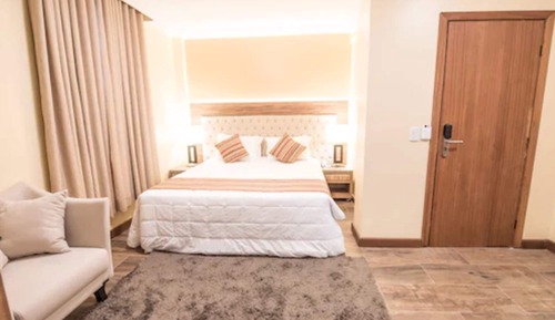 Habitación superior con 1 cama doble o 2 individuales