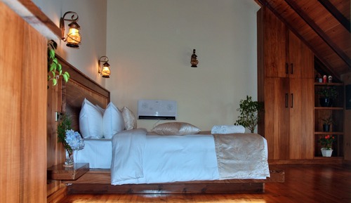 Habitación doble superior, 1 cama de matrimonio grande, vistas a la montaña