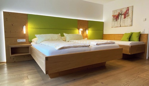 Habitación familiar, balcón (3 people)