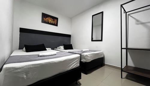 Habitación estándar con 2 camas individuales