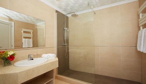 Habitación estándar doble, balcón