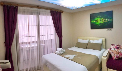 Habitación triple, vistas al lago