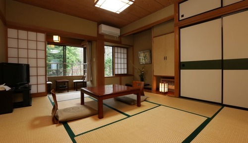 Habitación tradicional, baño compartido, vistas al jardín (Japanese Style)