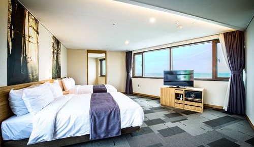 Habitación familiar, vistas al mar (Panorama Suite, Breakfast for 1)