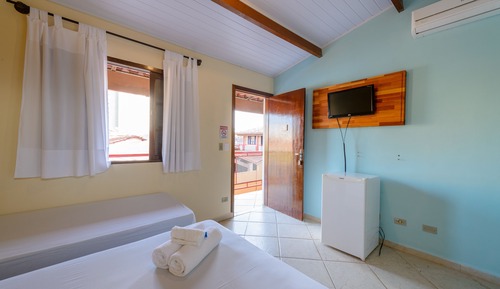 Quarto Triplo sem Estacionamento