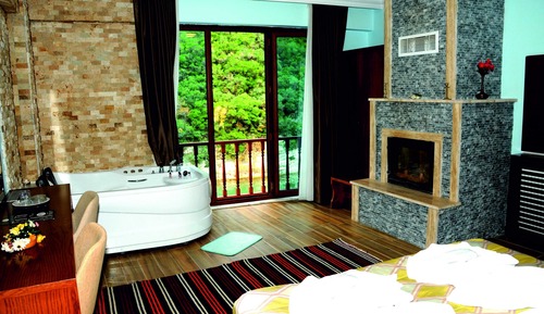Habitación Deluxe doble, bañera de hidromasaje, vistas al río