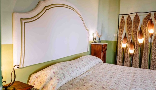 Habitación triple Deluxe, vistas al jardín