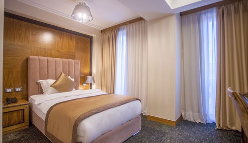 Habitación individual Deluxe, 1 cama individual grande, balcón, vistas al parque