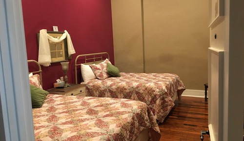 Habitación Confort con 1 cama doble o 2 individuales