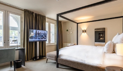 Premium Room