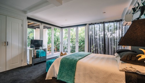 Habitación doble superior, 1 cama de matrimonio, baño privado