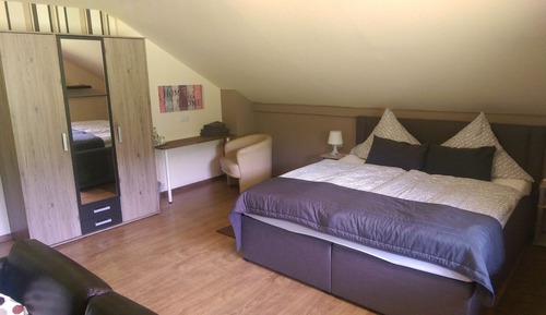 Suite junior, vistas a la colina