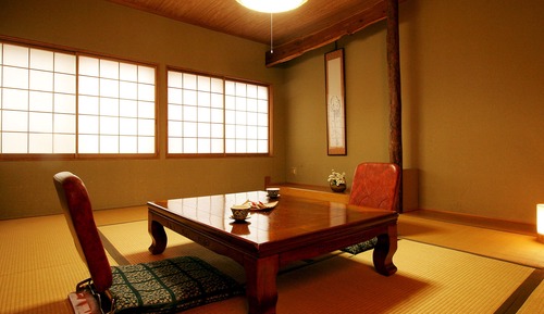 Habitación tradicional, baño compartido (Japanese Style. 5 People, Free Wi-fi)