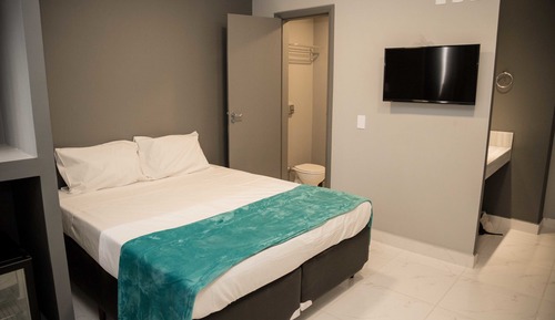 Suite Premium, vistas a la piscina