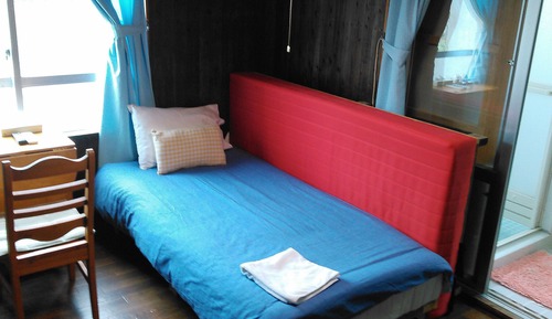 Habitación, baño privado (Private Room Type A)