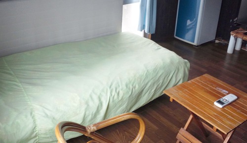 Habitación individual básica, baño compartido (Private Room Type B)