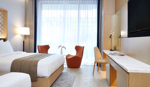 [Hanbok+Casino PKG] Deluxe Family Twin Room (Free Access to Theme Park BIG3)