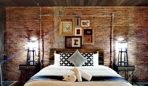 Deluxe Loft