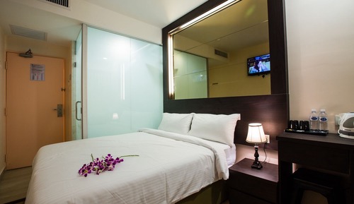 Habitación básica doble, 1 cama de matrimonio