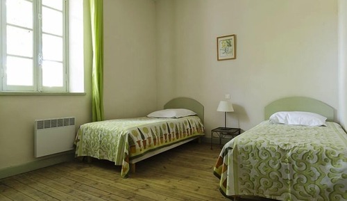 Apartamento, baño privado, vistas al jardín (Gîte Le Ramonétage)