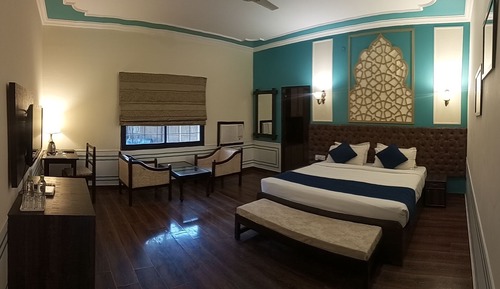 Suite familiar, 1 cama de matrimonio grande, patio, vistas al jardín