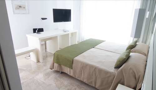 Habitación con 1 cama doble o 2 individuales