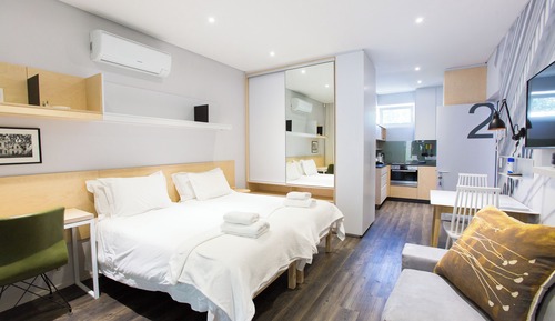Laanhof 1 Studio Apartment