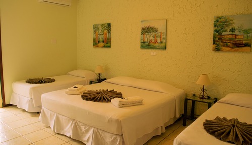 Habitación cuádruple estándar