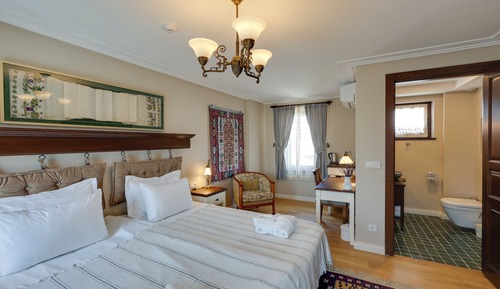 Habitación Deluxe con 1 cama doble o 2 individuales, vistas a la ciudad