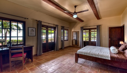 Habitación panorámica doble, 1 cama de matrimonio grande, baño privado, vistas al mar