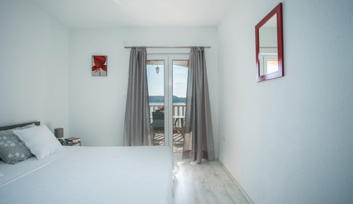 Apartamento Confort, 1 cama de matrimonio, vistas al mar (A6)