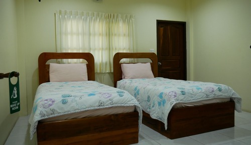 Habitación estándar con 2 camas individuales