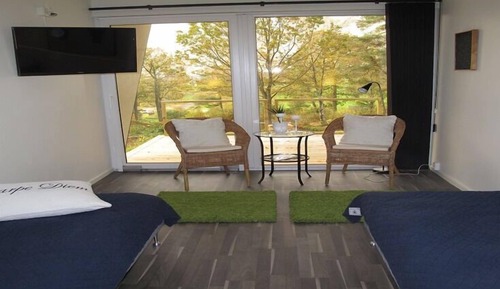 Suite, balcón