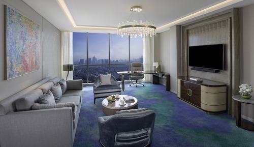 Suite, 1 cama de matrimonio grande, acceso al Business Lounge (High Floor)