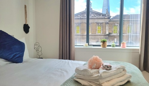 Ático Premium, 1 habitación, balcón, vistas a la ciudad