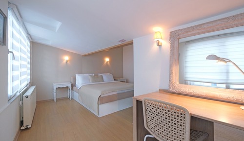 Apartamento, 3 habitaciones, terraza, vistas al mar