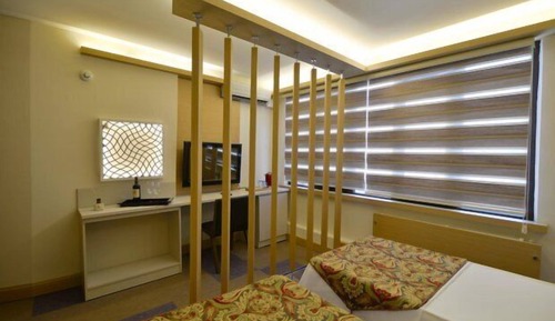Habitación estándar con 1 cama doble o 2 individuales
