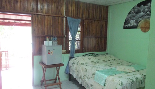 Habitación estándar doble, 1 cama de matrimonio, no fumadores, acceso a la piscina