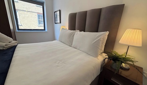 Apartamento, 2 habitaciones, balcón